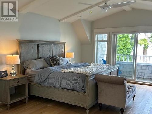 3569 Marine Ave, Powell River, BC - Indoor Photo Showing Bedroom