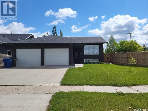 204 & 208 7Th Street, Humboldt, SK - Outdoor