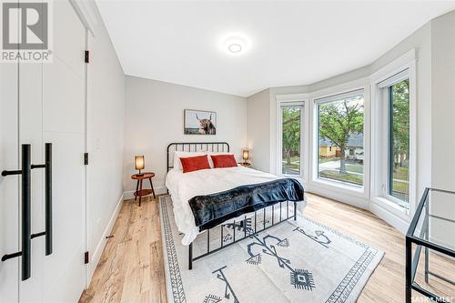 1003 Osler Street, Saskatoon, SK - Indoor Photo Showing Bedroom