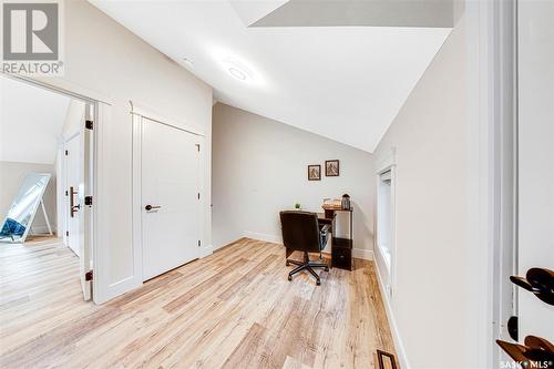 1003 Osler Street, Saskatoon, SK - Indoor