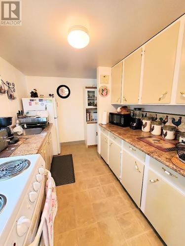 1595 Ingledew Street, Prince George, BC - Indoor Photo Showing Kitchen