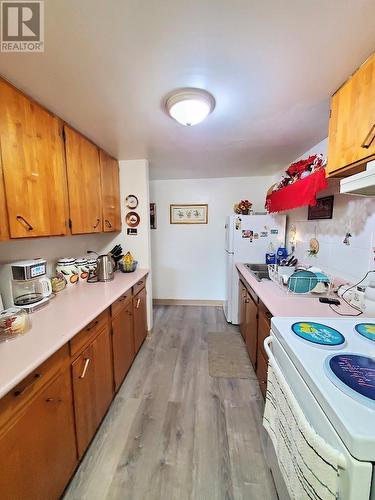 1595 Ingledew Street, Prince George, BC - Indoor Photo Showing Kitchen