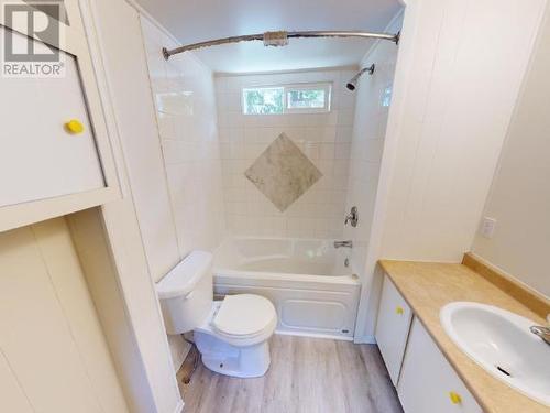 39-6263 Lund Street, Powell River, BC - Indoor Photo Showing Bathroom