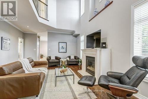 4 Truedell Circle, Hamilton (Waterdown), ON - Indoor Photo Showing Living Room With Fireplace