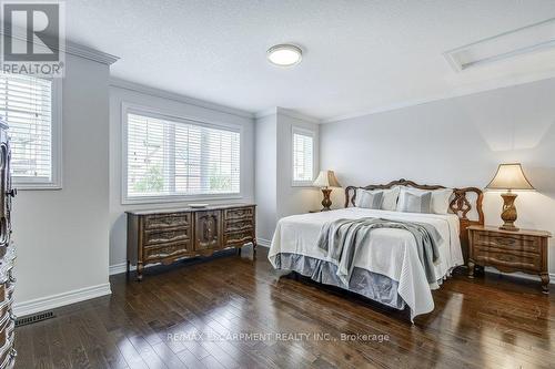 4 Truedell Circle, Hamilton (Waterdown), ON - Indoor Photo Showing Bedroom