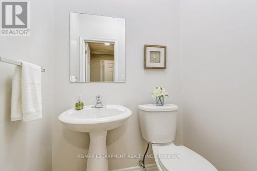 4 Truedell Circle, Hamilton (Waterdown), ON - Indoor Photo Showing Bathroom