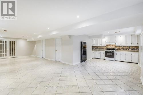 4 Truedell Circle, Hamilton (Waterdown), ON - Indoor Photo Showing Kitchen