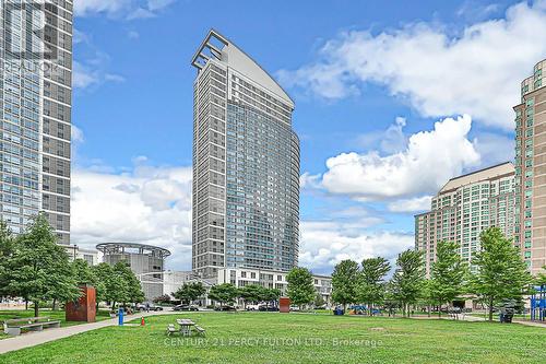 702 - 38 Lee Centre Drive, Toronto (Woburn), ON - Outdoor With Facade