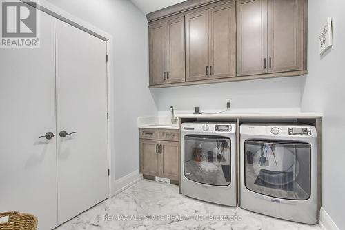 2705 14Th Line, Innisfil, ON - Indoor Photo Showing Laundry Room