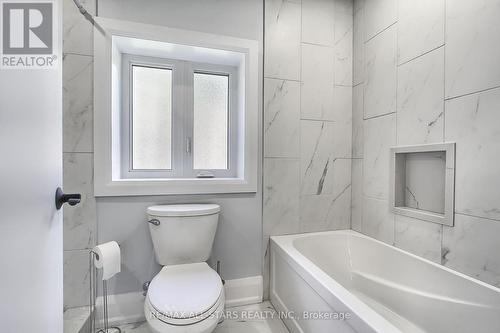 2705 14Th Line, Innisfil, ON - Indoor Photo Showing Bathroom
