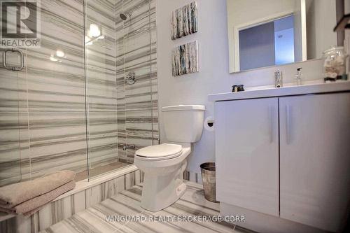 Ph04 - 2220 Lakeshore Boulevard, Toronto, ON - Indoor Photo Showing Bathroom