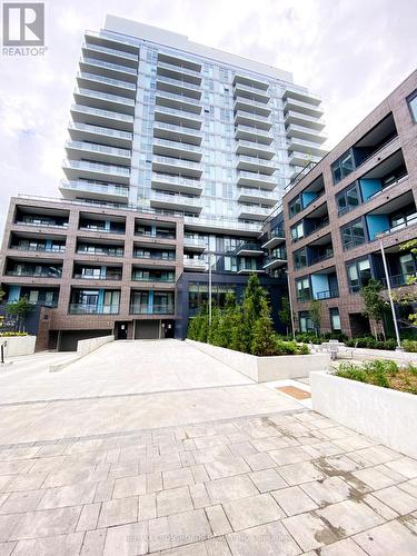 219 - 185 Deerfield Road, Newmarket (Central Newmarket), ON - Outdoor With Balcony With Facade