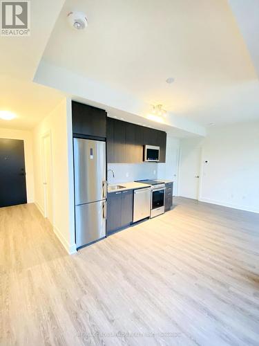 219 - 185 Deerfield Road, Newmarket (Central Newmarket), ON - Indoor Photo Showing Kitchen