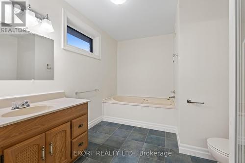 1757 Old Highway 2 W, Quinte West, ON - Indoor Photo Showing Bathroom