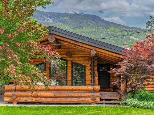 2882 Airport Way, Revelstoke, BC - Outdoor With Deck Patio Veranda With View