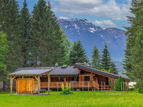 2882 Airport Way, Revelstoke, BC - Outdoor With Deck Patio Veranda