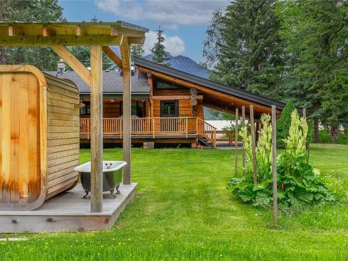 2882 Airport Way, Revelstoke, BC - Outdoor With Deck Patio Veranda