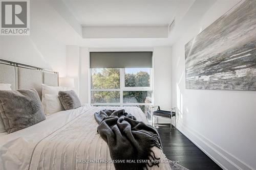 401 - 3 Southvale Drive, Toronto (Leaside), ON - Indoor Photo Showing Bedroom