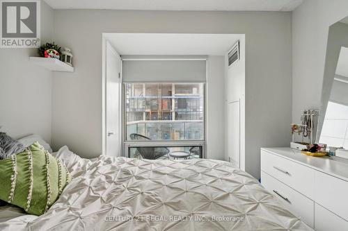 1609 - 81 Navy Wharf Court, Toronto (Waterfront Communities), ON - Indoor Photo Showing Bedroom