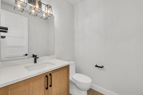 1054 Oak Barrel Place, West Kelowna, BC - Indoor Photo Showing Bathroom