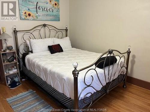 3221 Linwood Place, Windsor, ON - Indoor Photo Showing Bedroom