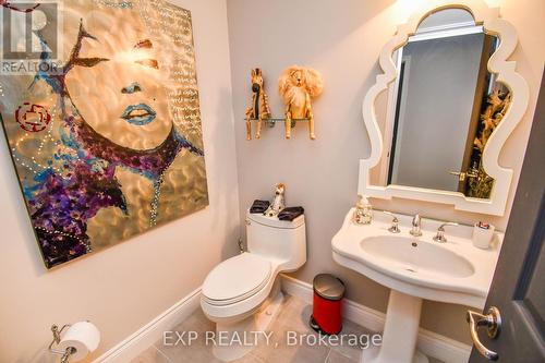 17 Highland Drive, Oro-Medonte (Horseshoe Valley), ON - Indoor Photo Showing Bathroom