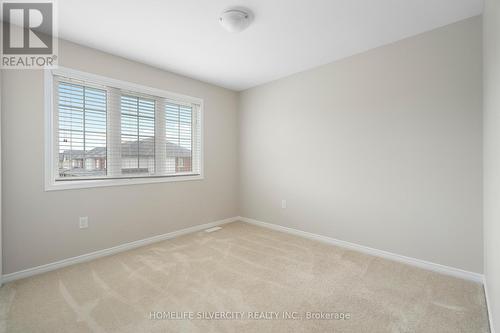 7573 Cottonwood Drive, Niagara Falls, ON - Indoor Photo Showing Other Room