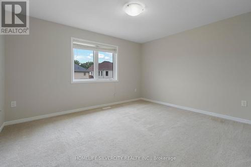 7573 Cottonwood Drive, Niagara Falls, ON - Indoor Photo Showing Other Room