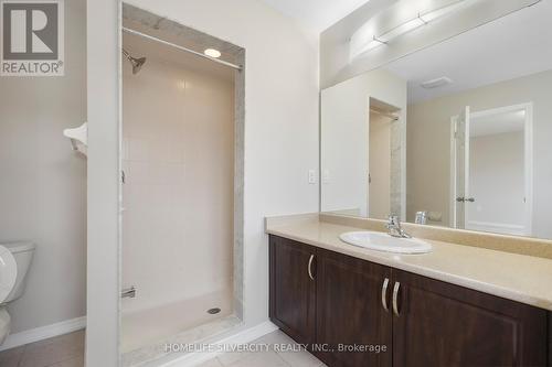 7573 Cottonwood Drive, Niagara Falls, ON - Indoor Photo Showing Bathroom