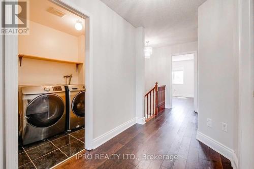 387 Bussel Crescent, Milton, ON - Indoor Photo Showing Laundry Room