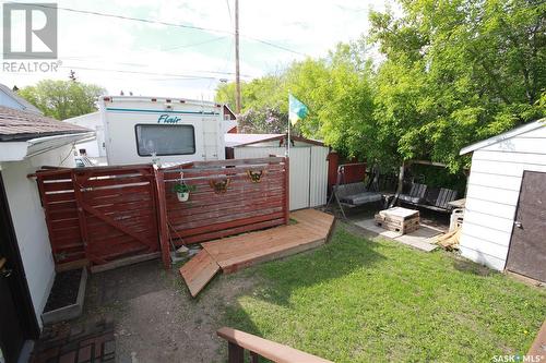 407 2Nd Street E, Wilkie, SK - Outdoor With Exterior