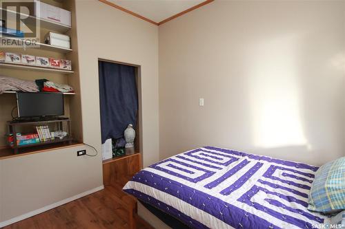 407 2Nd Street E, Wilkie, SK - Indoor Photo Showing Bedroom