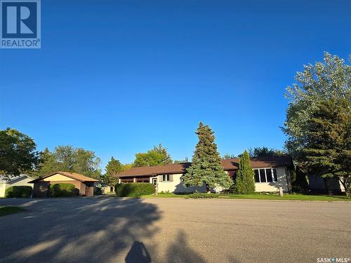 100 Lundy Place, Stoughton, SK - Outdoor
