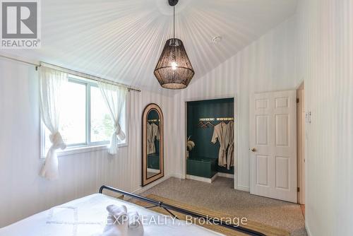 245 Musquash Road, Gravenhurst, ON - Indoor Photo Showing Bedroom