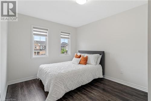 181 West Oak Trail, Kitchener, ON - Indoor Photo Showing Bedroom