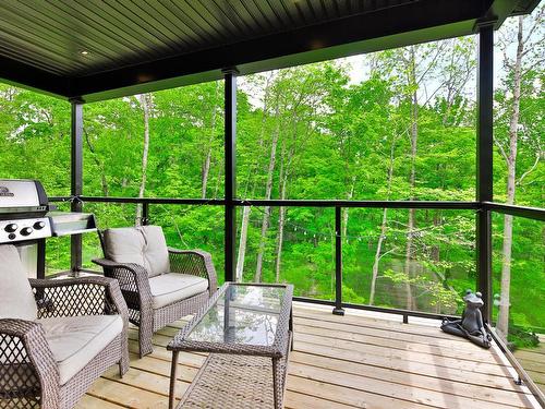 Patio - 29 Rue Oak, Bolton-Est, QC - Outdoor With Deck Patio Veranda With Exterior