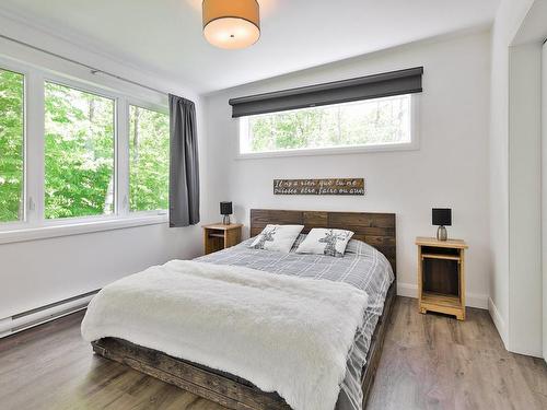 Master bedroom - 29 Rue Oak, Bolton-Est, QC - Indoor Photo Showing Bedroom