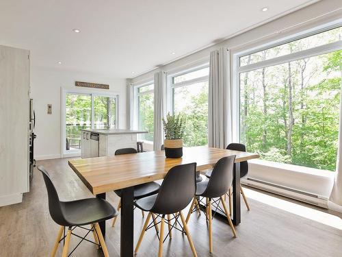 Salle Ã  manger - 29 Rue Oak, Bolton-Est, QC - Indoor Photo Showing Dining Room