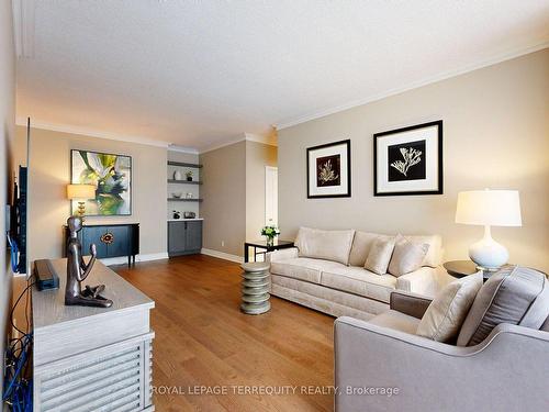 1201-2 Aberfoyle Cres, Toronto, ON - Indoor Photo Showing Living Room