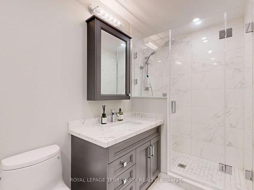 1201-2 Aberfoyle Cres, Toronto, ON - Indoor Photo Showing Bathroom