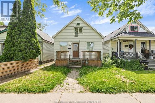 541 Bridge Avenue, Windsor, ON - Outdoor With Deck Patio Veranda