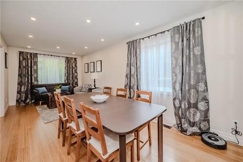 33 Hyslop Drive, Caledonia, ON - Indoor Photo Showing Dining Room