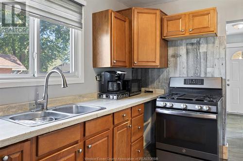 1709 Marentette, Windsor, ON - Indoor Photo Showing Kitchen With Double Sink
