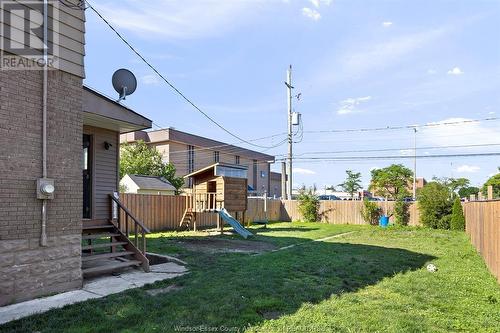 1709 Marentette, Windsor, ON - Outdoor