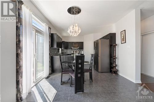 412 June Court, Ottawa, ON - Indoor Photo Showing Dining Room