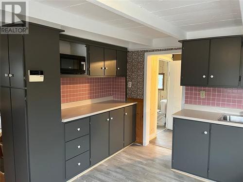 210 Main Street, Clarke'S Beach, NL - Indoor Photo Showing Kitchen