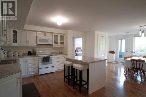 16 Edgewater Lane, Torbay, NL - Indoor Photo Showing Kitchen With Double Sink