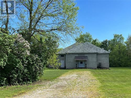 84 East West Road, Pelee Island, ON - Outdoor