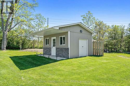 9 Gary Court, Clarington, ON - Outdoor