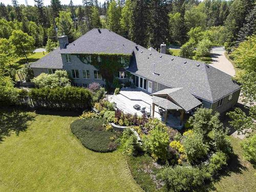 300 Riverside Drive, Thunder Bay, ON - Outdoor